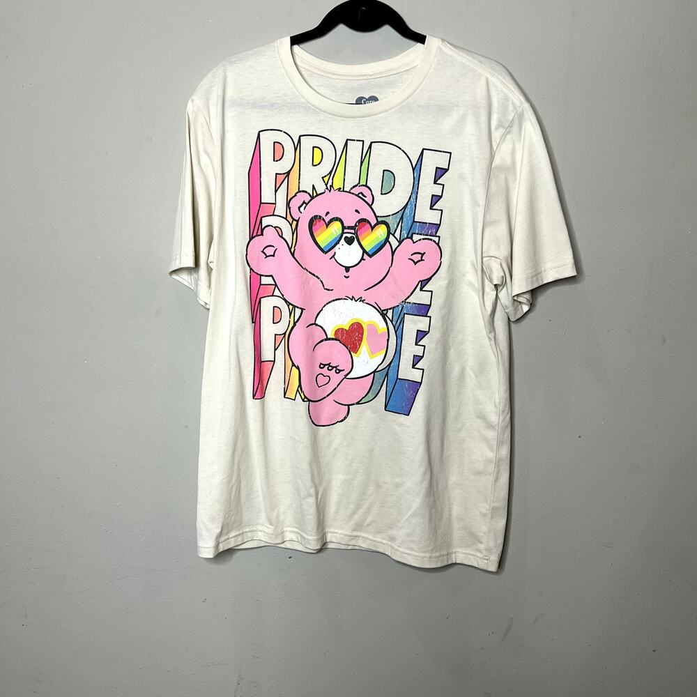 Care Bears Cream Cotton Blend Crew Neck Short Sleeve Pride Graphic Tee Sz Large